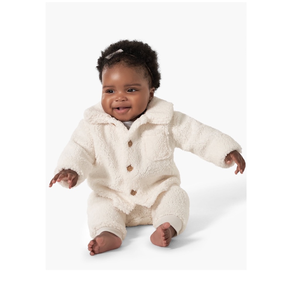 NWT Modern Moments by Gerber Unisex Microplush Collared Top and Ribbed Pant